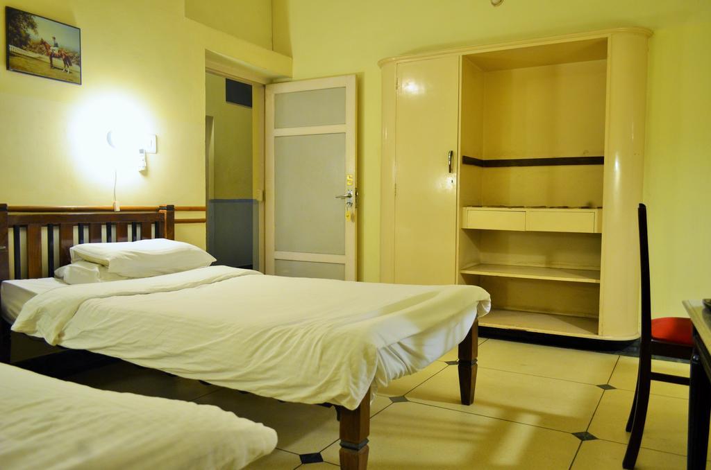 Hotel Inn Season Mahāmandir Szoba fotó