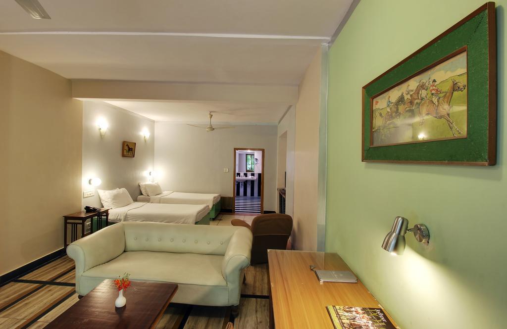 Hotel Inn Season Mahāmandir Kültér fotó