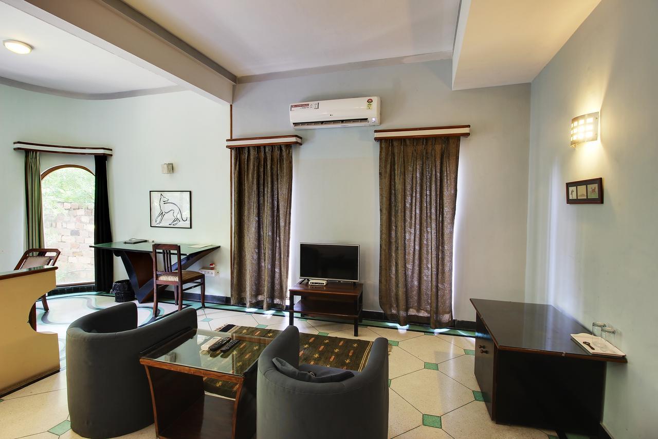 Hotel Inn Season Mahāmandir Kültér fotó