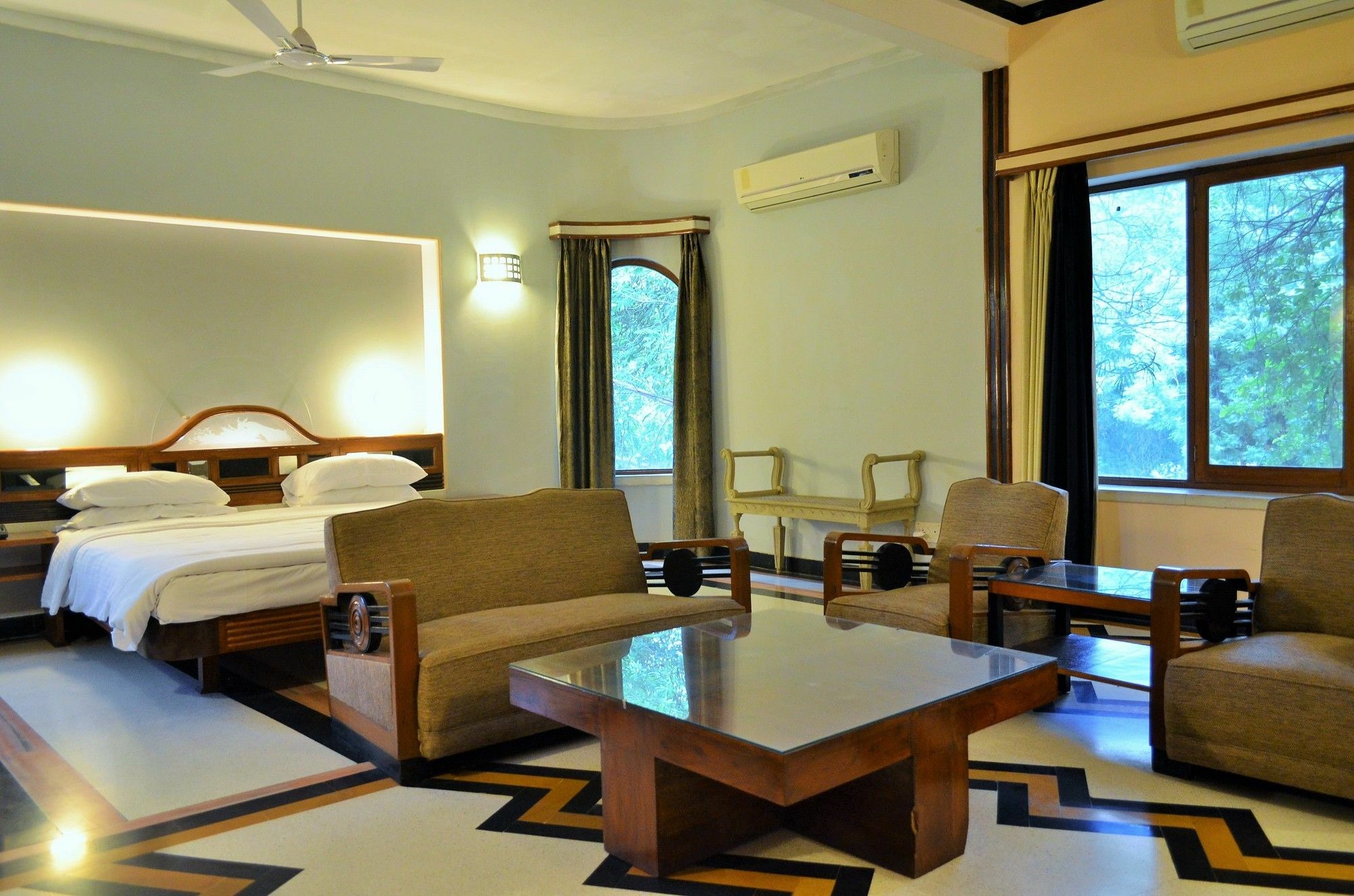 Hotel Inn Season Mahāmandir Kültér fotó